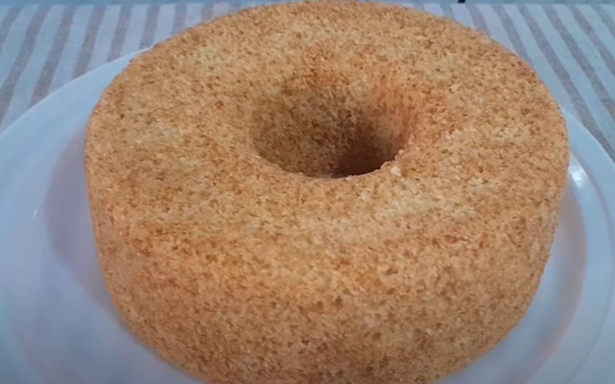 Bolo de Farinha de Mandioca