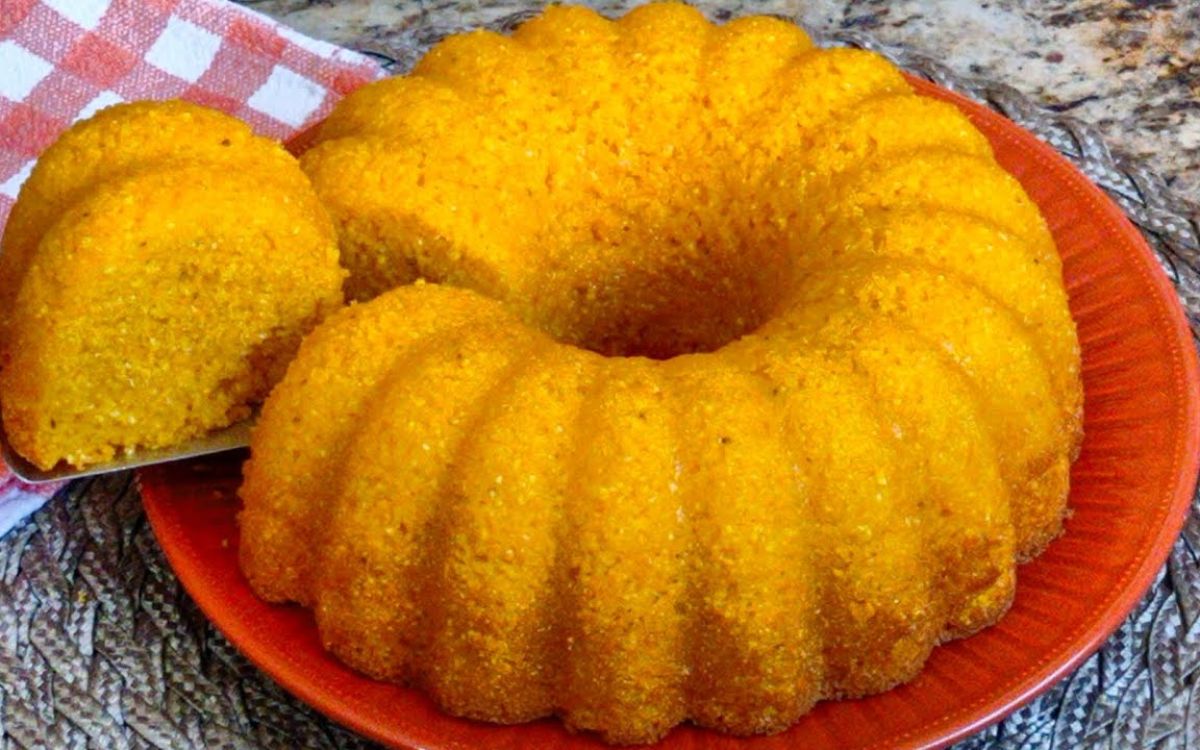 Bolo de Flocão com Cenoura